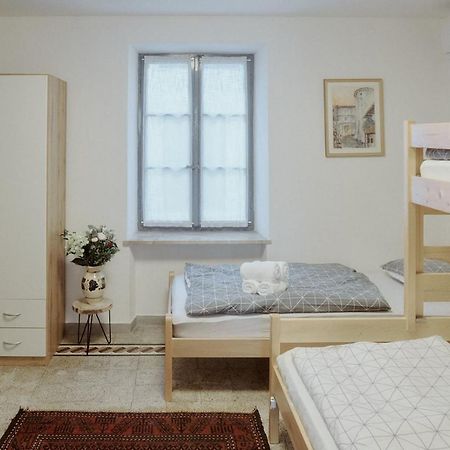 Apartments Pr' Stormanu Kanal Luaran gambar