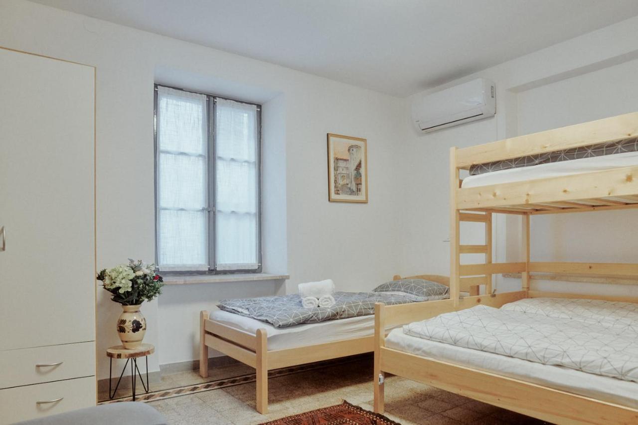 Apartments Pr' Stormanu Kanal Luaran gambar